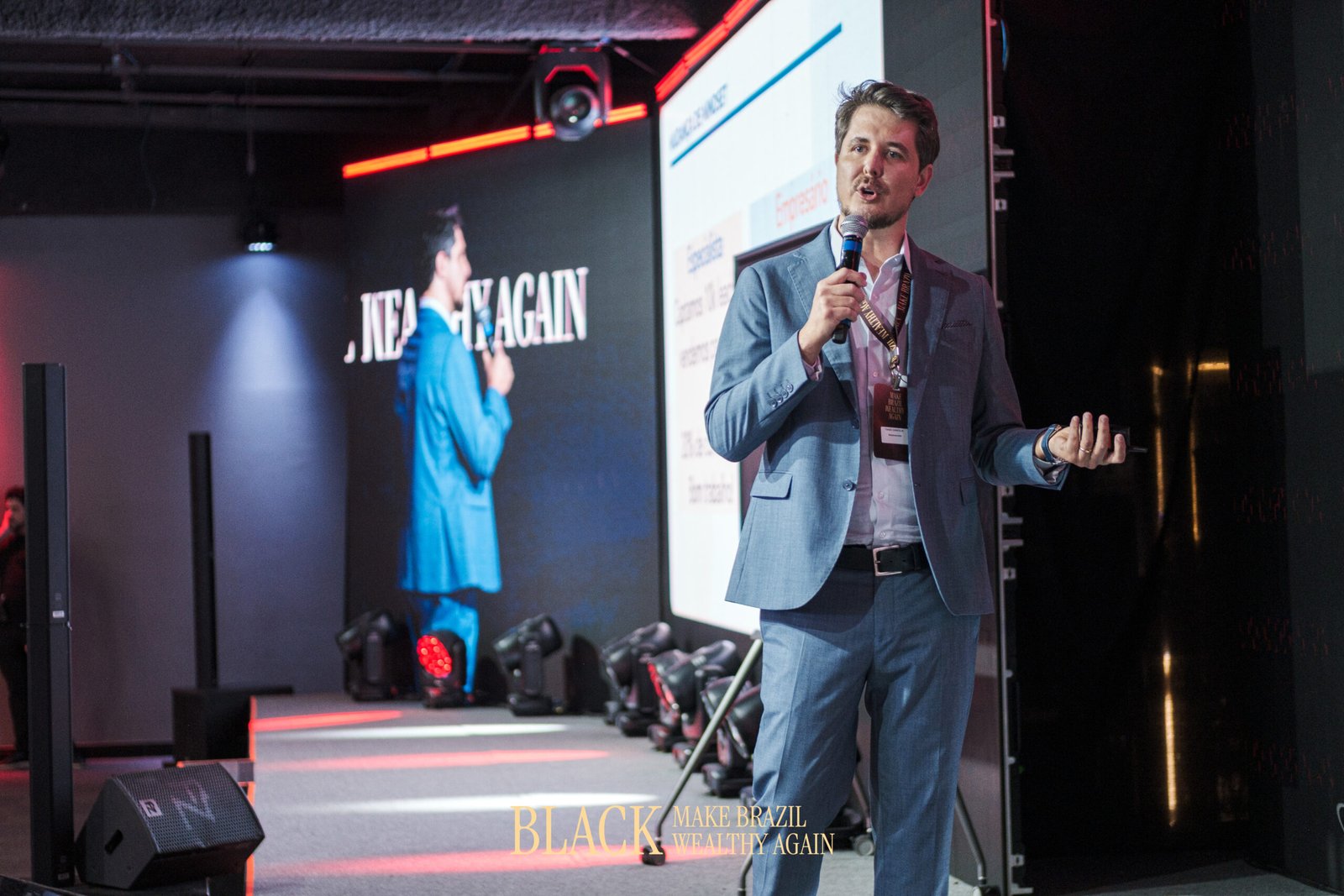 Tiago Zanolla em evento