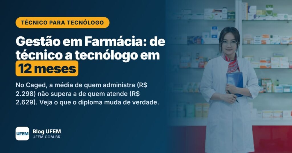 Gestora de farmácia de jaleco branco em frente a prateleiras de medicamentos, ilustrando o artigo Técnico para Tecnólogo em Gestão em Farmácia